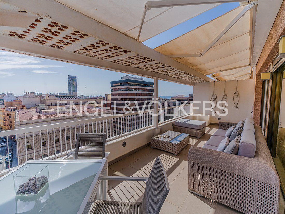 Penthouse in Alicante, Valencian Community, Spain 3 - 18524661