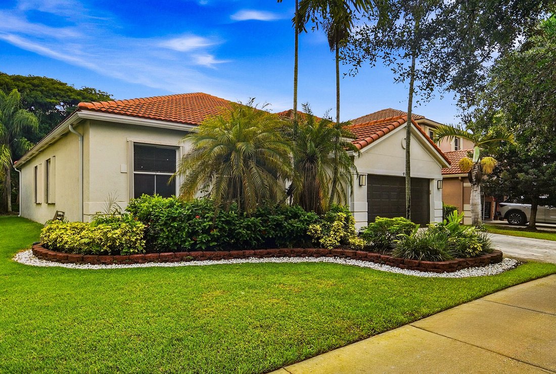 House in Weston, Florida, United States 3 - 18353546