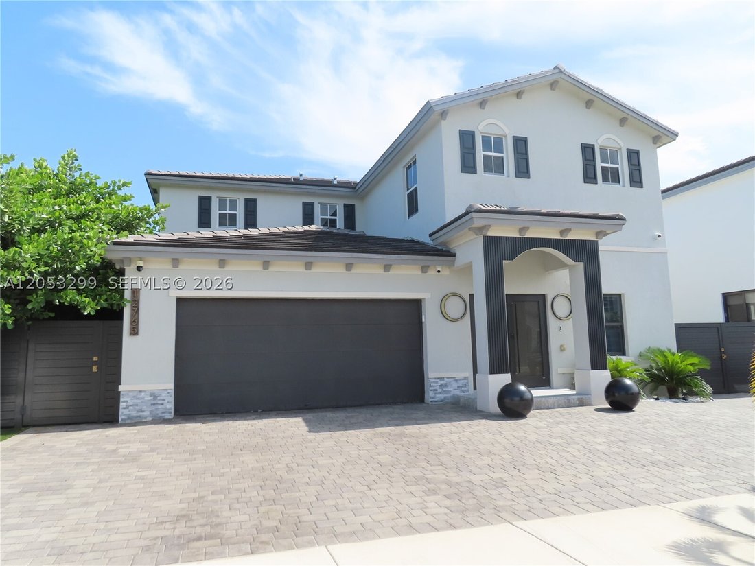 House in Miami, Florida, United States 1 - 18524691