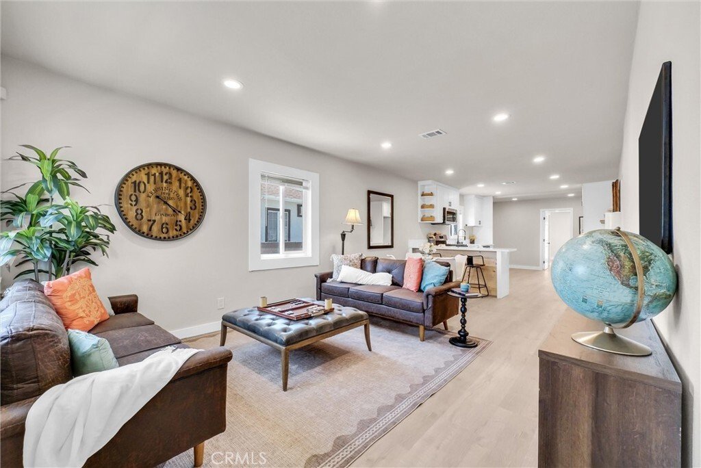 House in Ontario, California, United States 5 - 17989250