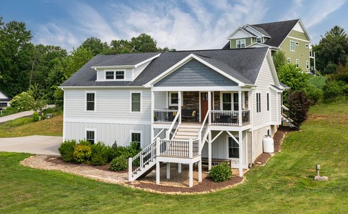House in Alexander, North Carolina, United States 1