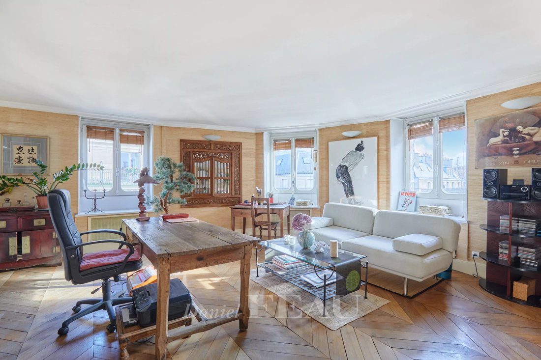 Apartment in Saint Philippe du Roule, Paris 8e Arrondissement, Paris 4 - 16649657