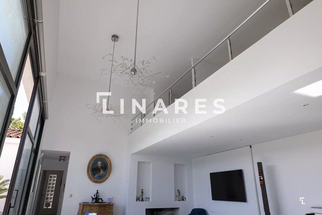 Villa in Les Accates, Marseille, Provence-Alpes-Côte d'Azur 4 - 18477403