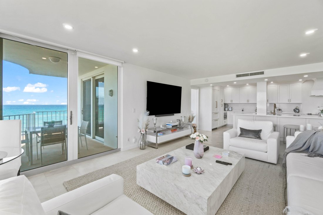 Condo in Palm Beach, Florida, United States 5 - 18524664