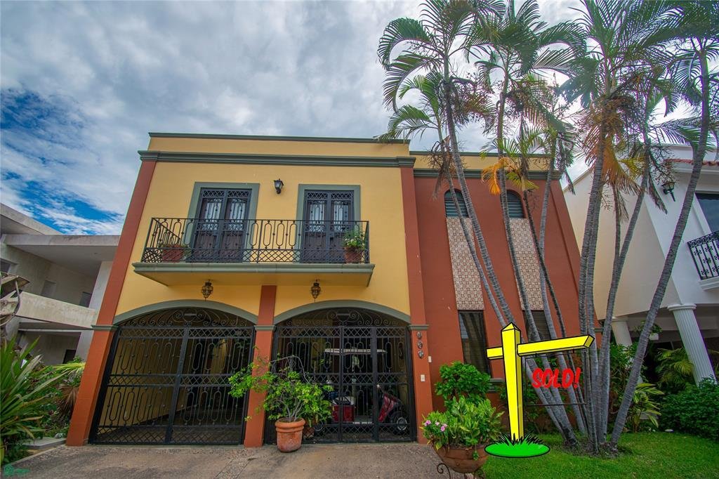 House in Mazatlán, Sinaloa, Mexico 1 - 17860360