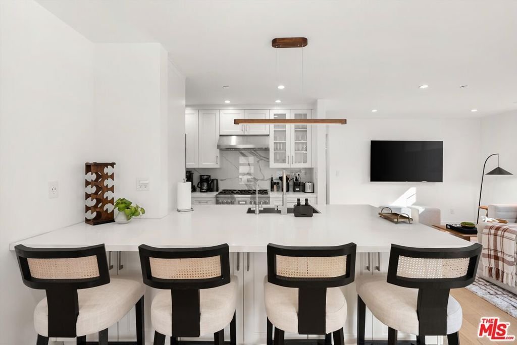 House in Los Angeles, California, United States 4 - 18524479