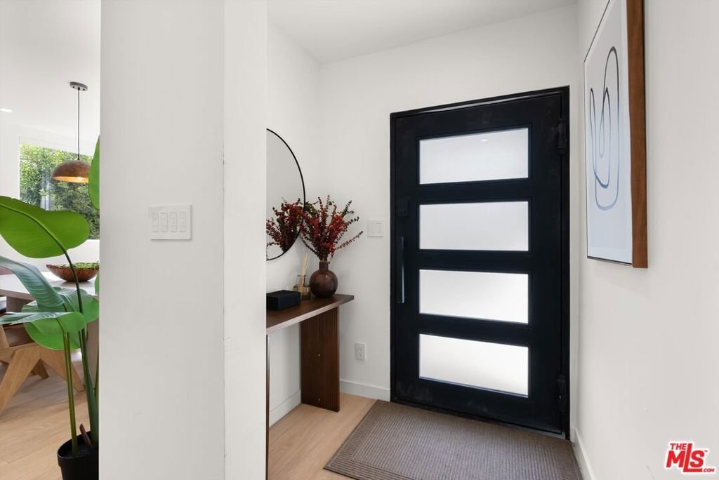 House in Los Angeles, California, United States 3 - 18524479