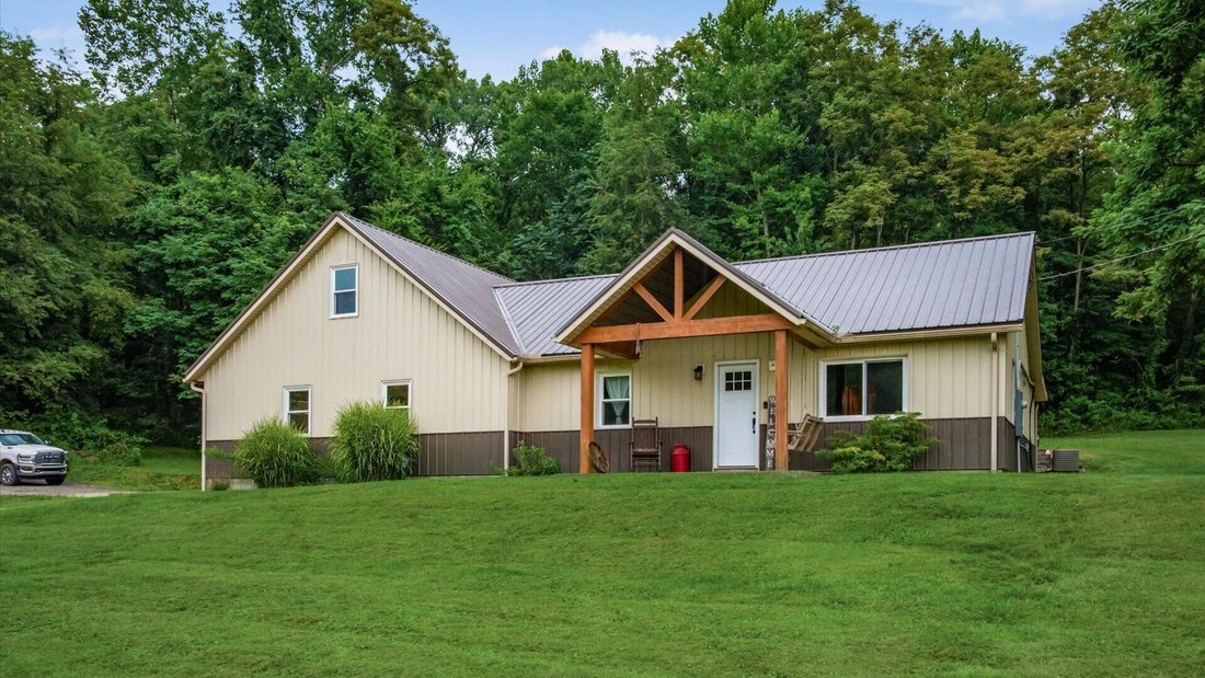 House in Zanesville, Ohio, United States 1 - 18524385