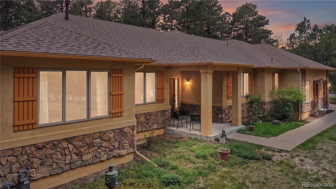 House in Colorado Springs, Colorado, United States 2 - 18524210