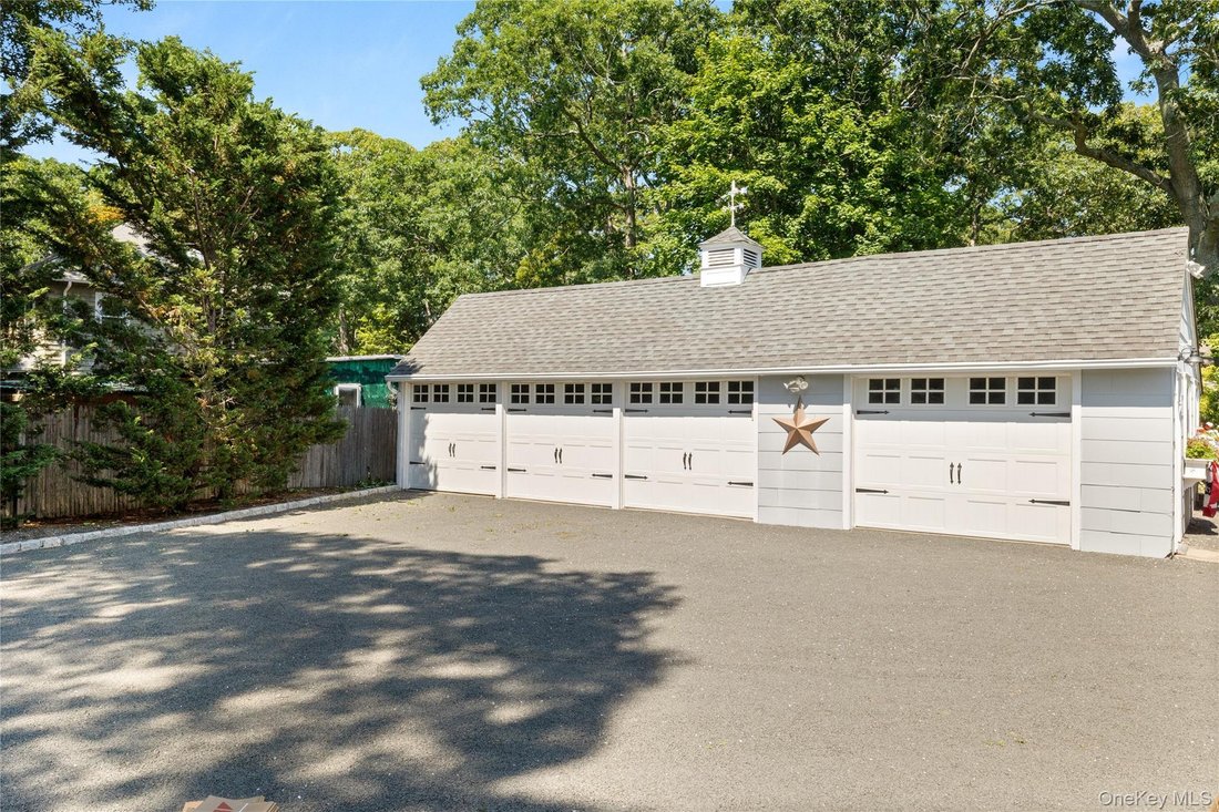 House in Southold, New York, United States 4 - 17070077