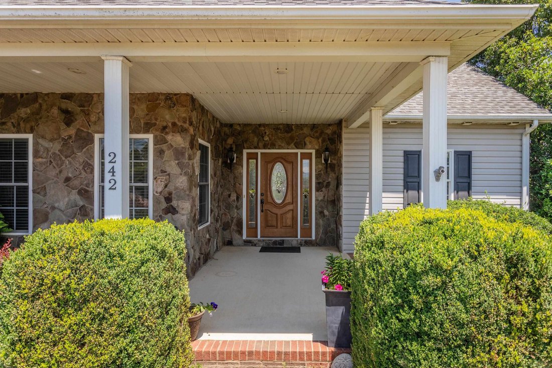 House in Elkton, Virginia, United States 2 - 18523848