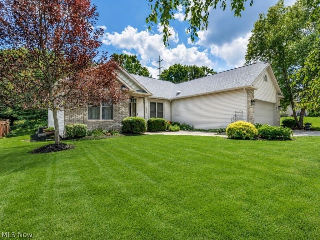 House in Strongsville, Ohio, United States 2 - 18395424