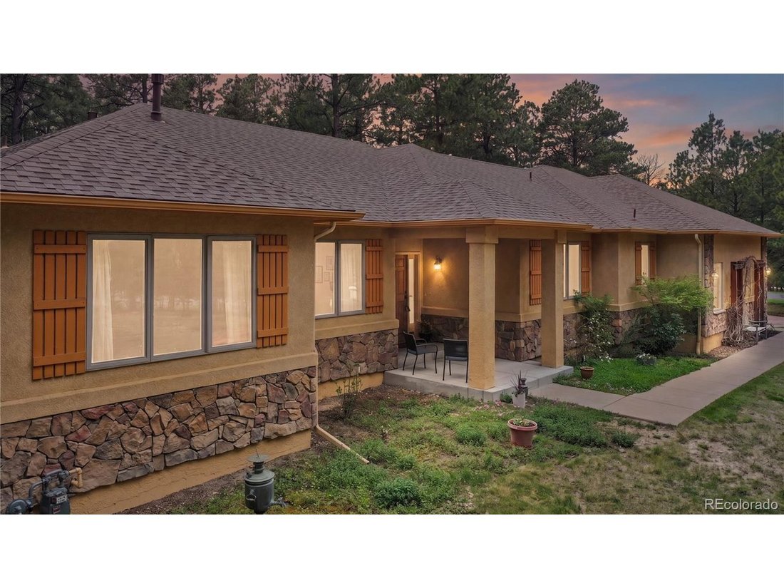 House in Colorado Springs, Colorado, United States 2 - 18524719