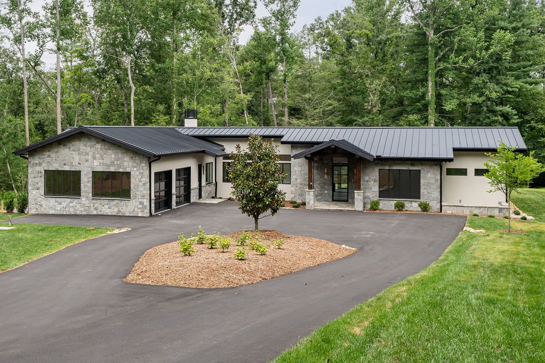 House in Asheville, North Carolina, United States 4 - 18070906