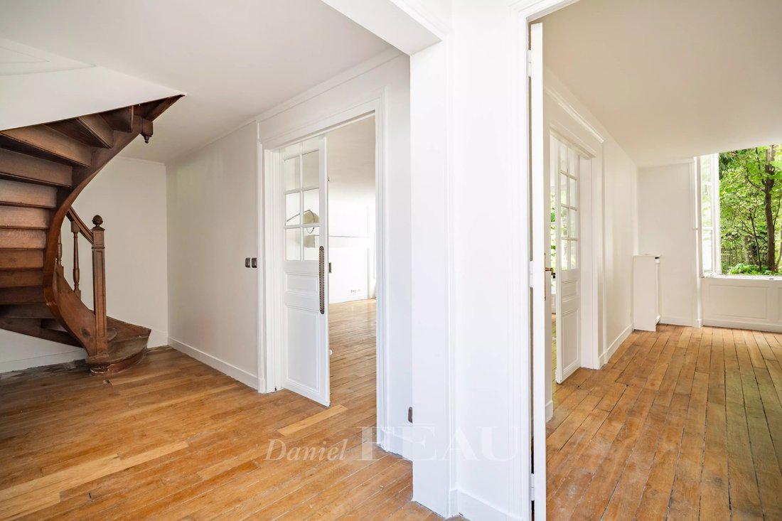 Apartment in Paris 1er Arrondissement, Paris, France 3 - 18524752