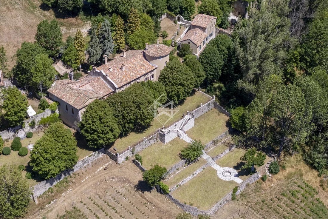 Castle in Andon, Provence-Alpes-Côte d'Azur, France 2 - 15791872