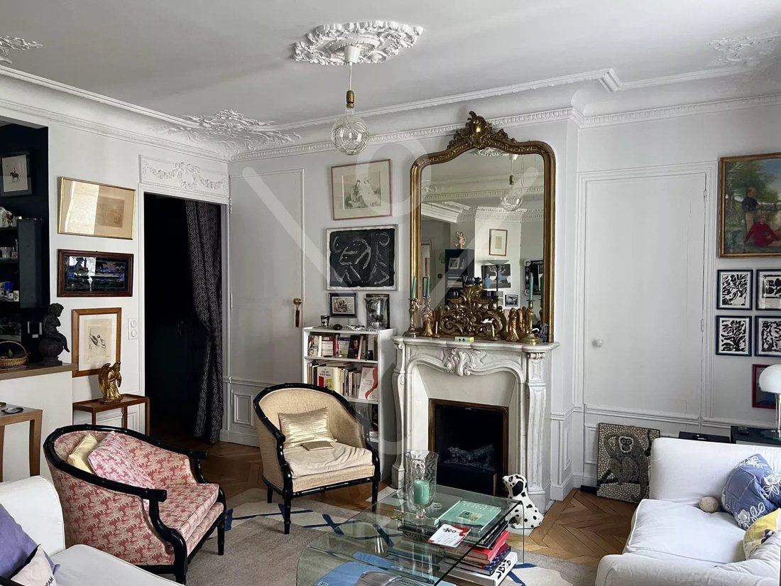 Apartment in Saint Placide, Paris 6e Arrondissement, Paris 2 - 18524884