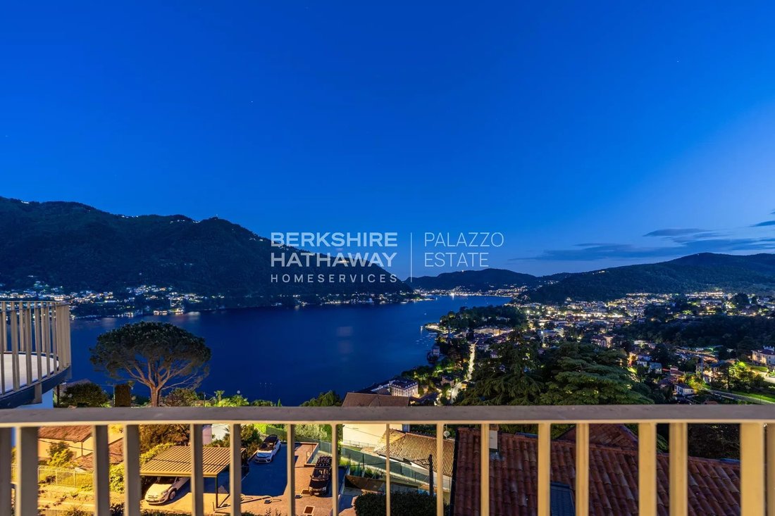 Apartment in Cernobbio, Lombardy, Italy 1 - 13991084