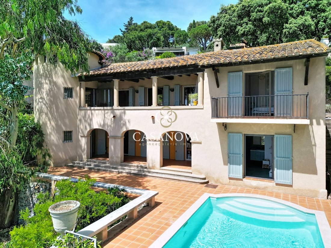House in Mont Saint Clair-Hôtel de Ville, Sète, France 3 - 18205752