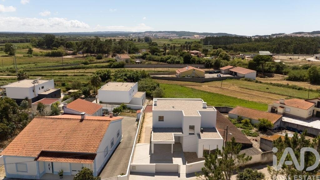 Townhouse in Sao Martinho do Porto, Leiria District, Portugal 3 - 18524879