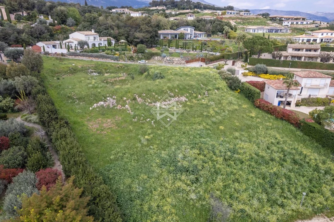 Land in Nord, Roquefort-les-Pins, France 3 - 15370794