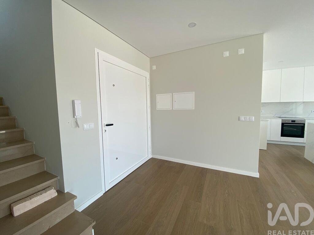 Townhouse in Sao Martinho do Porto, Leiria District, Portugal 5 - 18524879