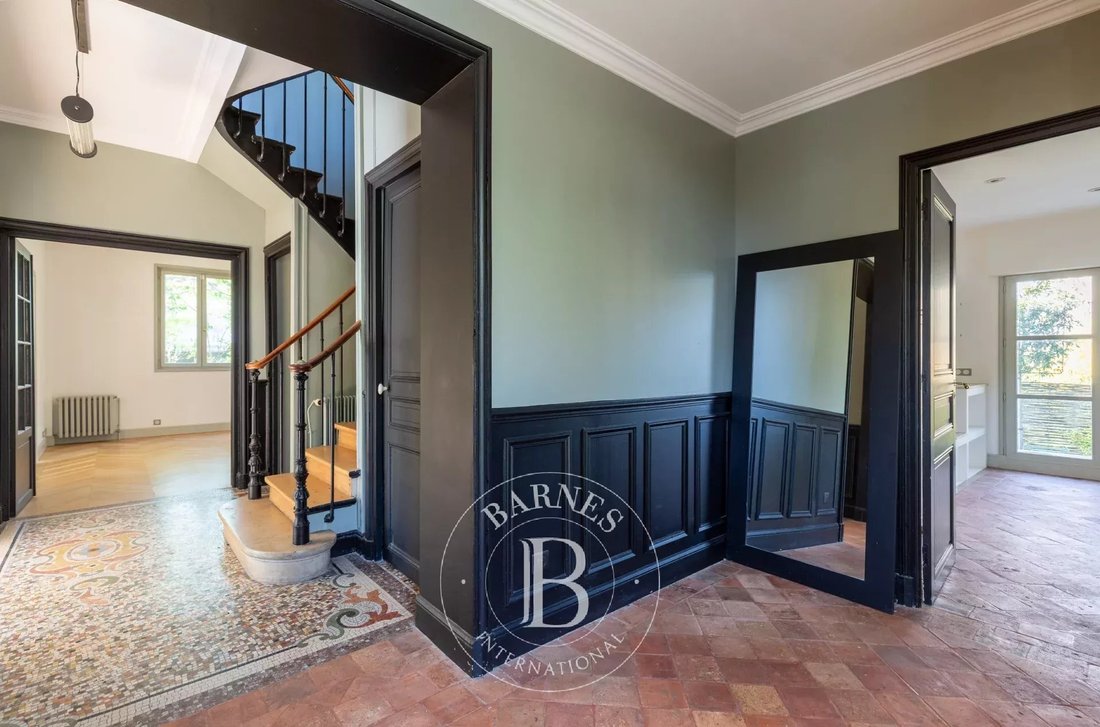 House in Saint-Germain-en-Laye, Ile-de-France, France 5 - 15431205