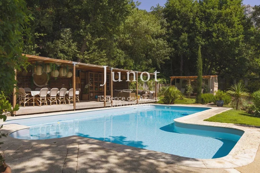 House in Robion, Provence-Alpes-Côte d'Azur, France 3 - 18507025