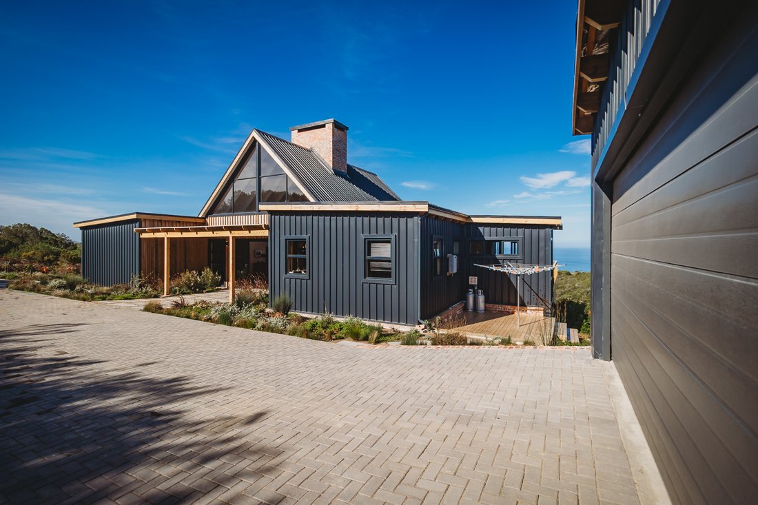 House in George, Western Cape, South Africa 4 - 18524748