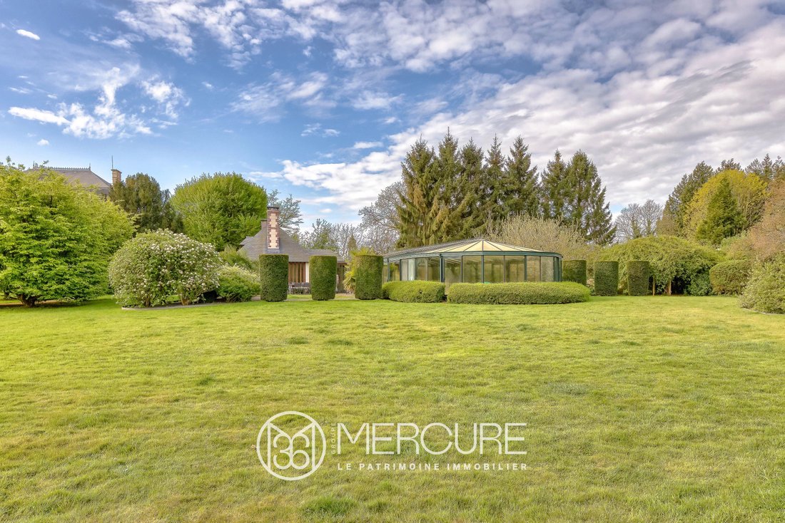 Estate in Saint-Pierre-des-Ifs, Normandy, France 5 - 15266452