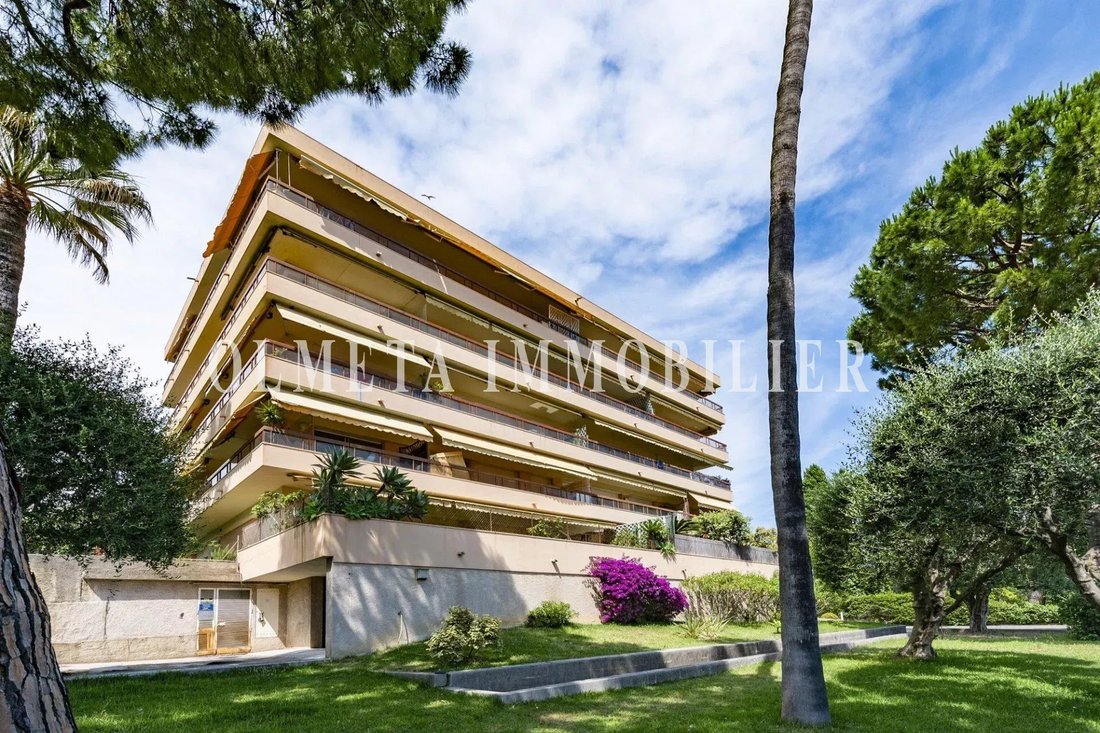 Apartment in Menton, Provence-Alpes-Côte d'Azur, France 3 - 18275246