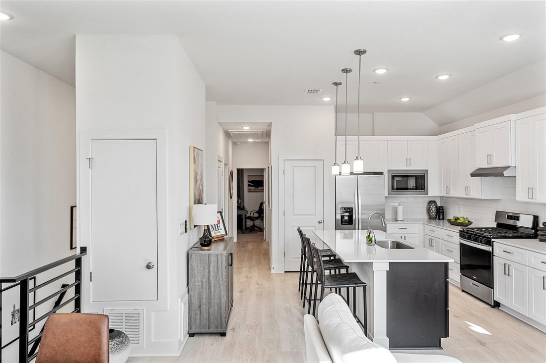 Condo in Austin, Texas, United States 3 - 18459468