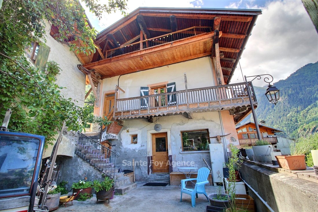 House in Sainte-Foy-Tarentaise, Auvergne-Rhône-Alpes, France 3 - 18525176