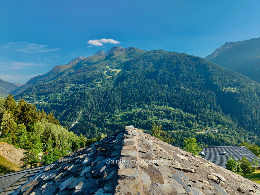 Chalet in Montvalezan, Auvergne-Rhône-Alpes, France 2 - 18525349