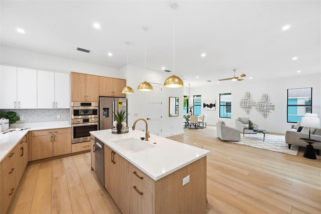 House in St. Petersburg, Florida, United States 2 - 17182512