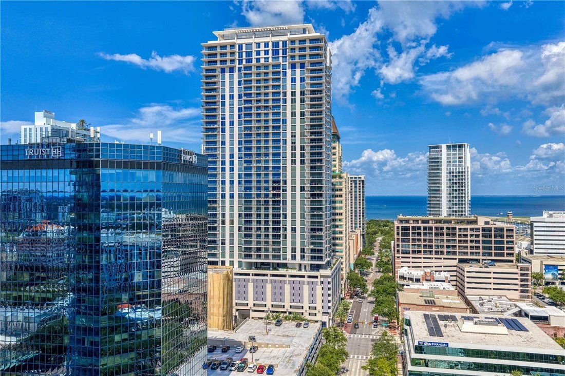 Condo in St. Petersburg, Florida, United States 3 - 18525039