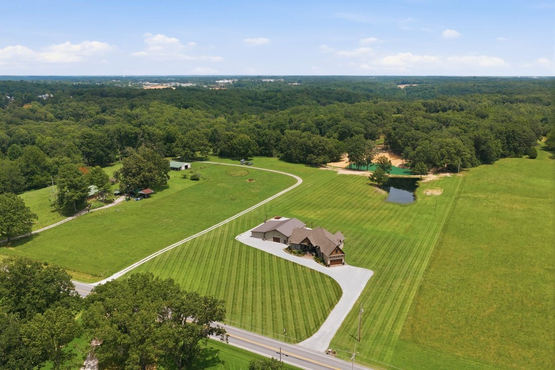 House in Dickson, Tennessee, United States 5 - 18525265