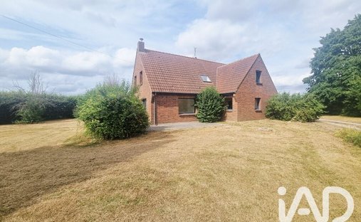 House in Rive Gauche, Quesnoy-sur-Deule, France 1
