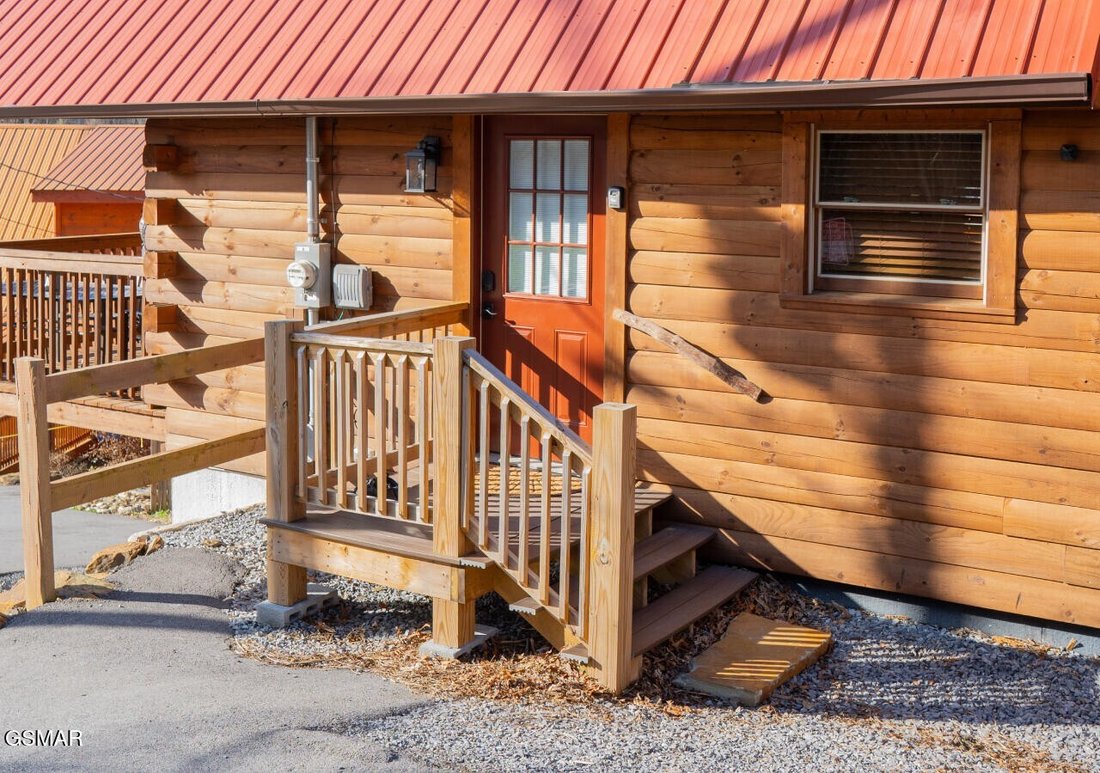 House in Gatlinburg, Tennessee, United States 4 - 18525316