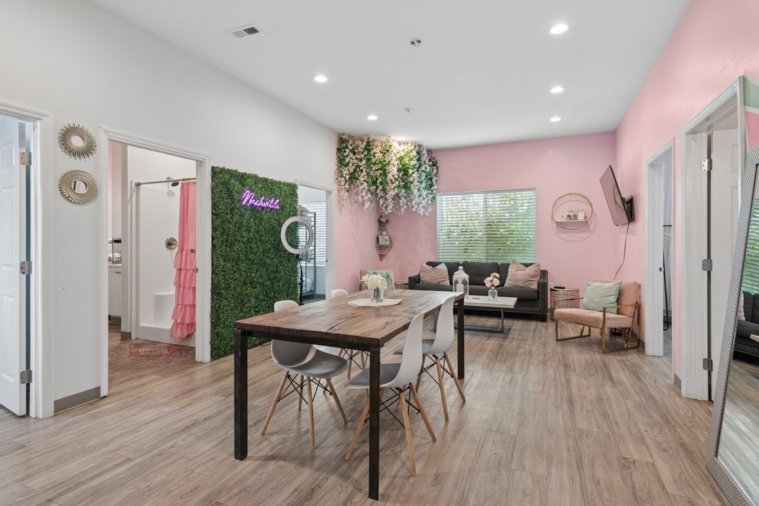 Condo in Nashville, Tennessee, United States 2 - 18525223