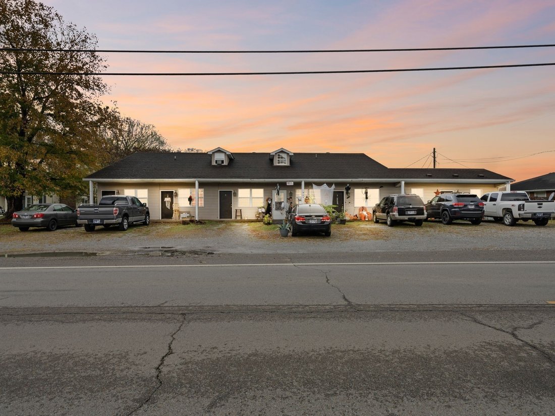 Apartment in Vanleer, Tennessee, United States 1 - 18525150