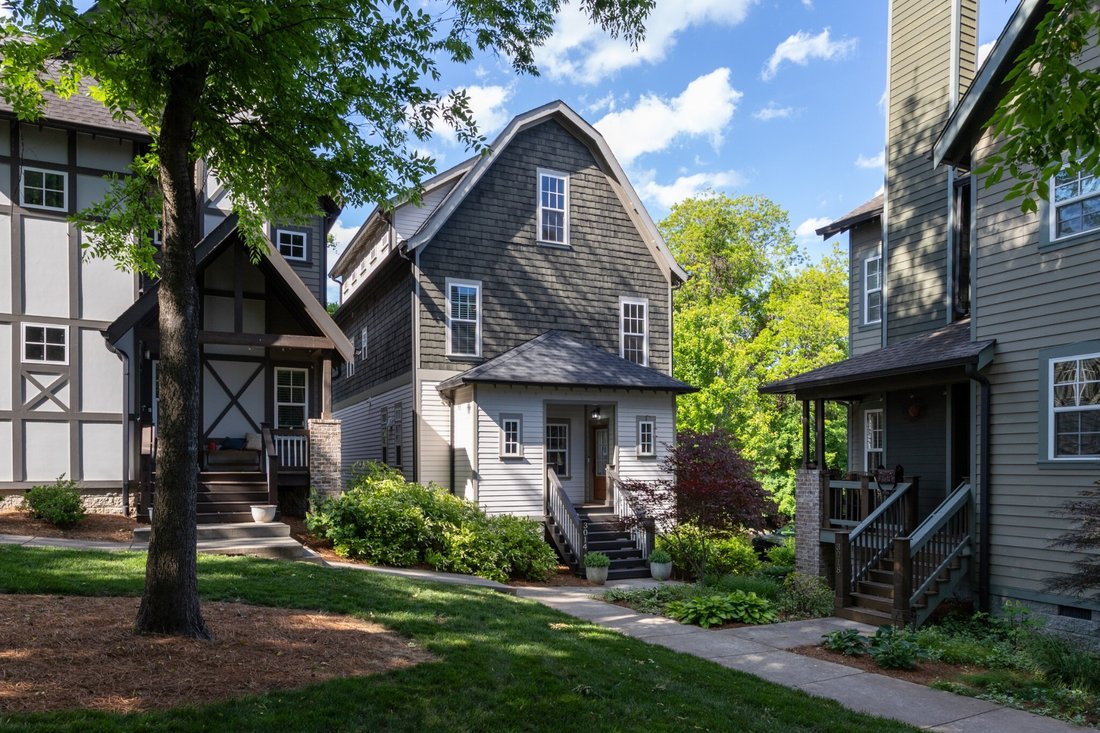Co Op in Nashville, Tennessee, United States 3 - 18525216