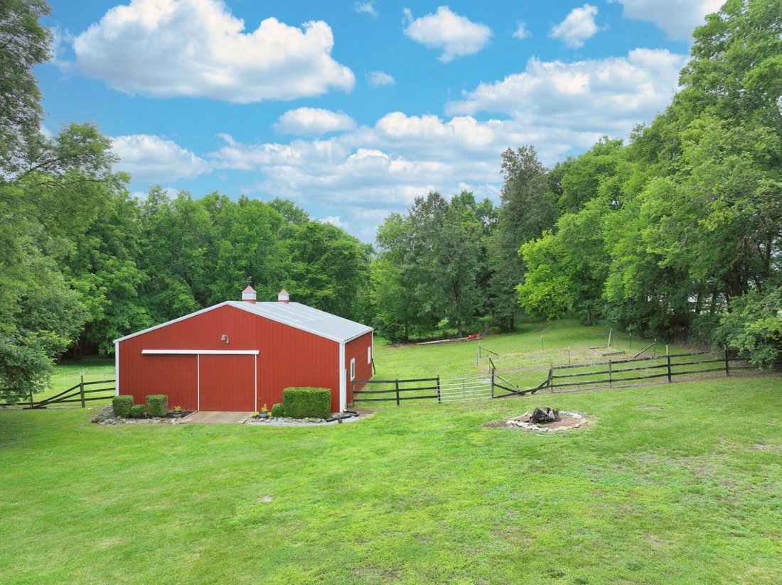 House in Castalian Springs, Tennessee, United States 5 - 18525301