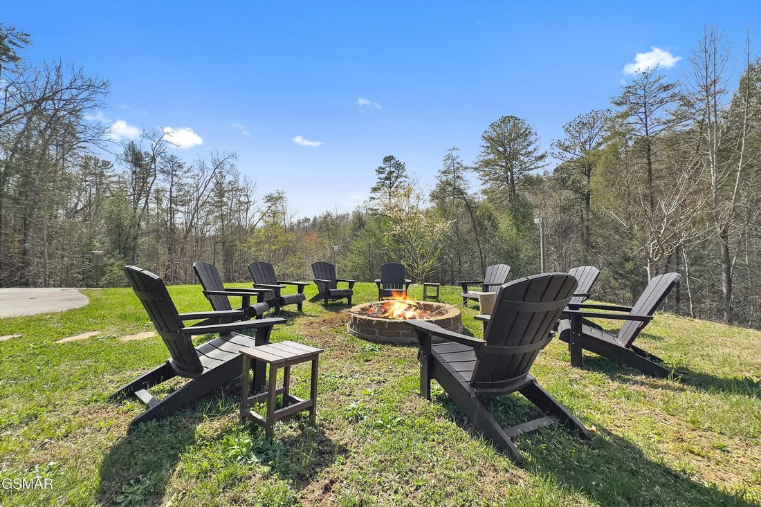 House in Sevierville, Tennessee, United States 5 - 18525377