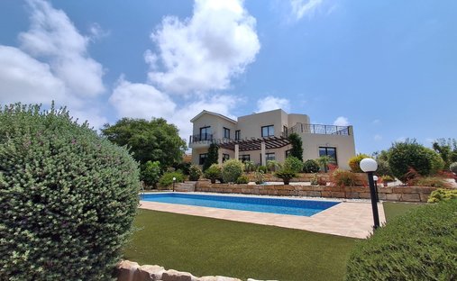 Villa in Kouklia, Paphos, Cyprus 1