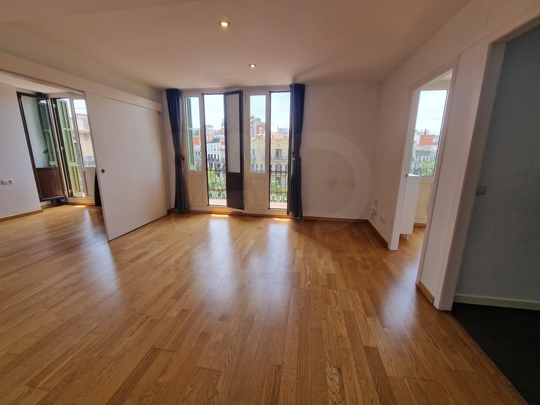 Apartment in Eixample, Barcelona, Spain 5 - 18525425