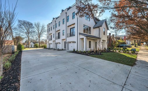 Co Op in Murfreesboro, Tennessee, United States 1