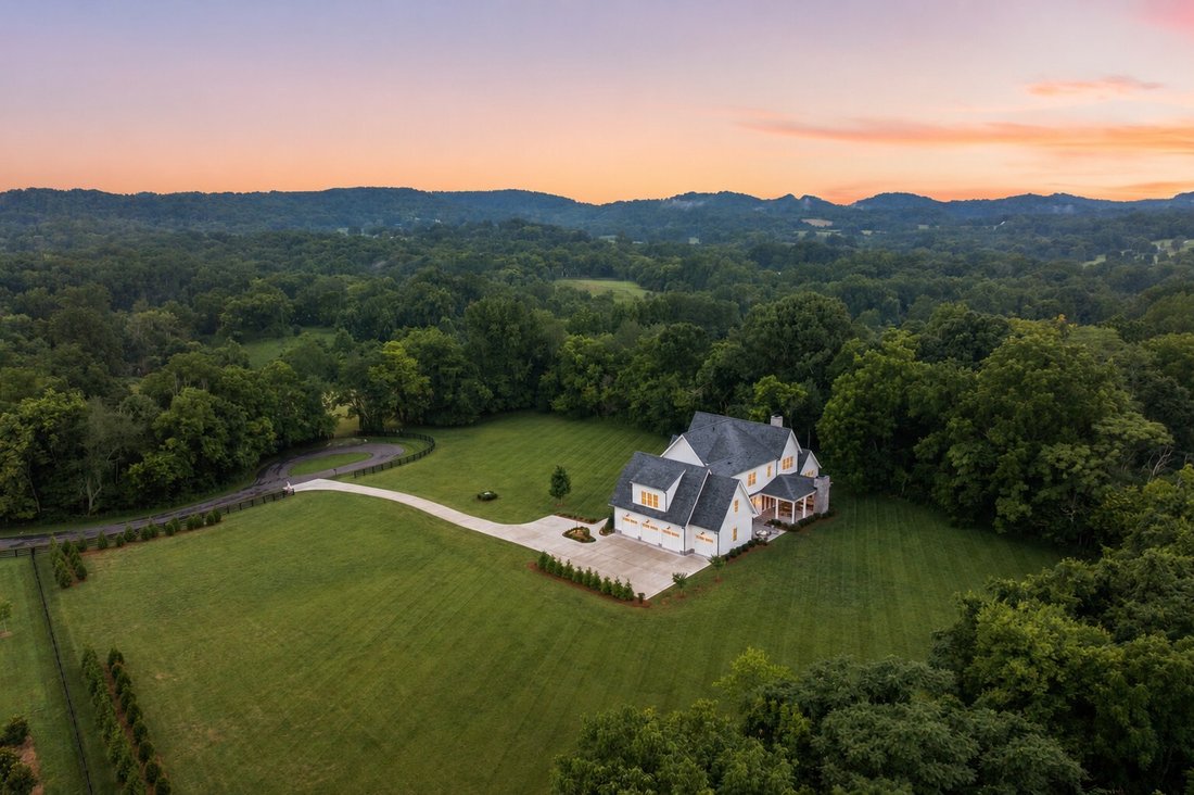 House in College Grove, Tennessee, United States 3 - 18525189