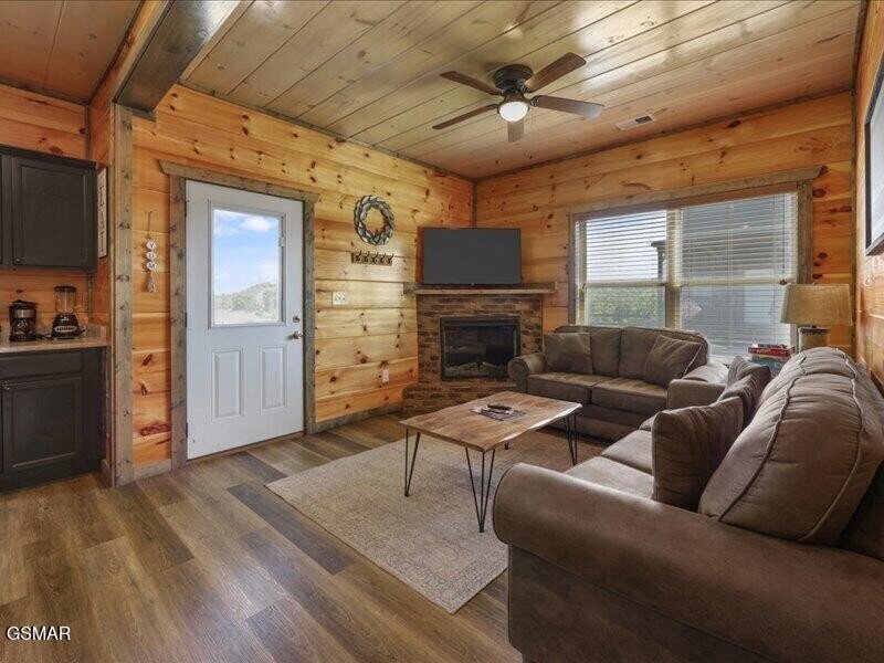House in Sevierville, Tennessee, United States 3 - 18525288