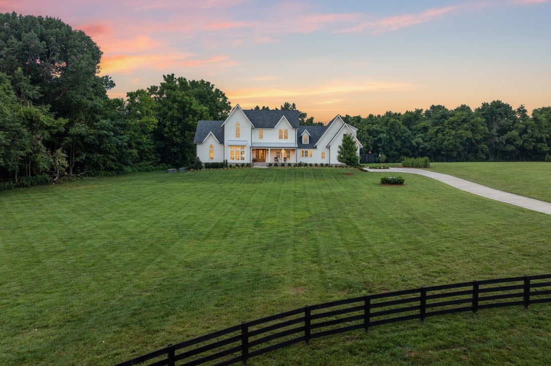 House in College Grove, Tennessee, United States 4 - 18525189